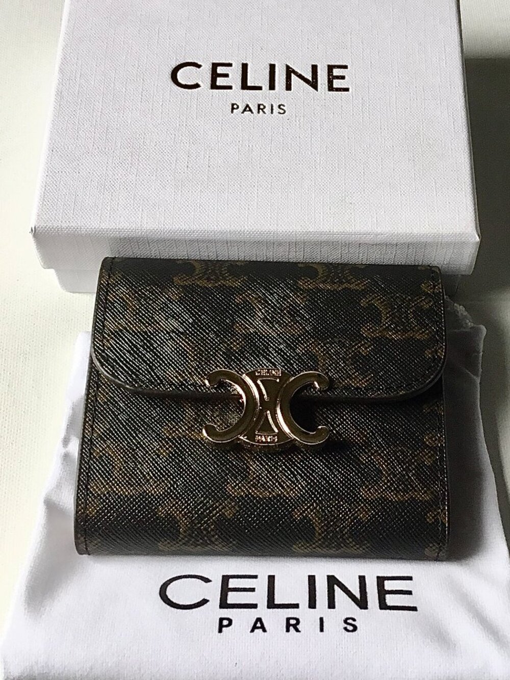 CELINE TRIOMPHE COMPACTMENT WALLET